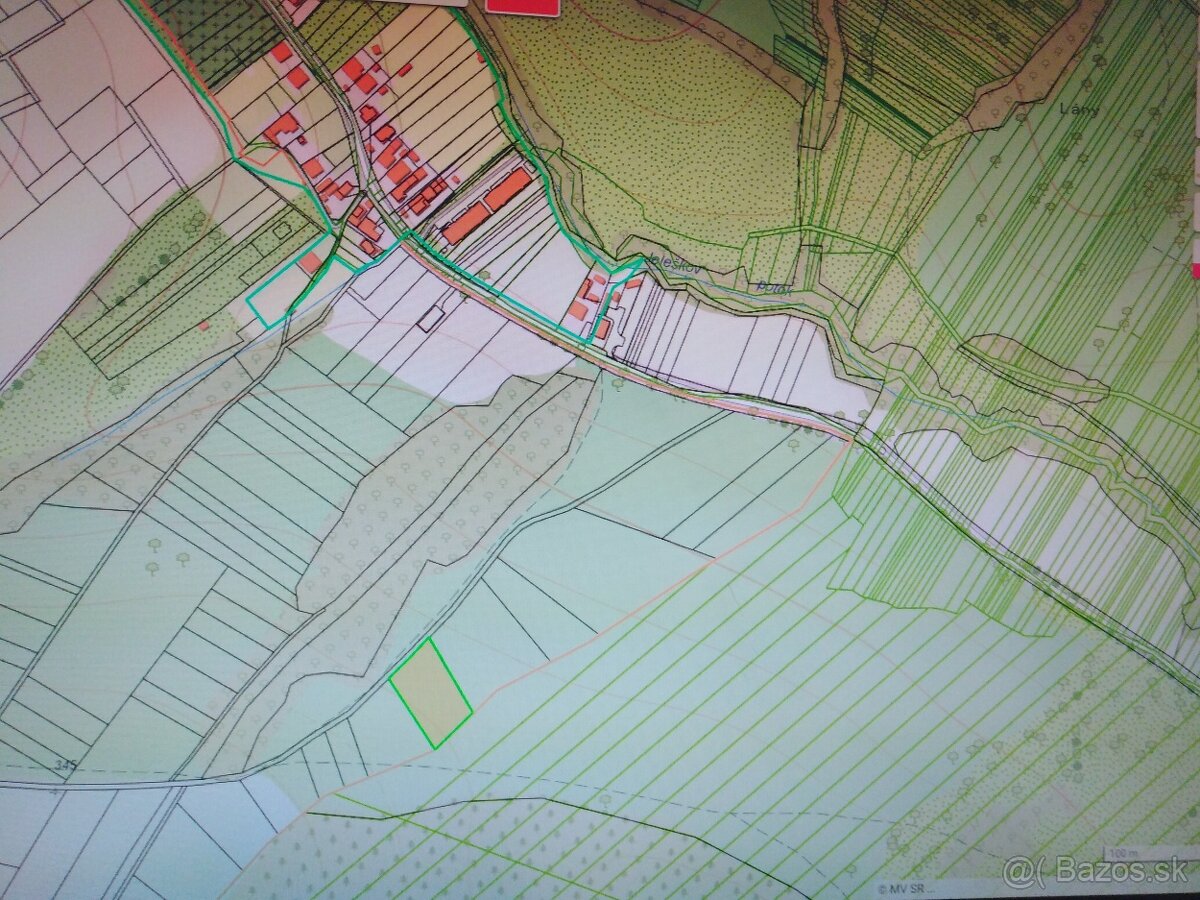 Pozemok na predaj v obci Kocúrany - 3