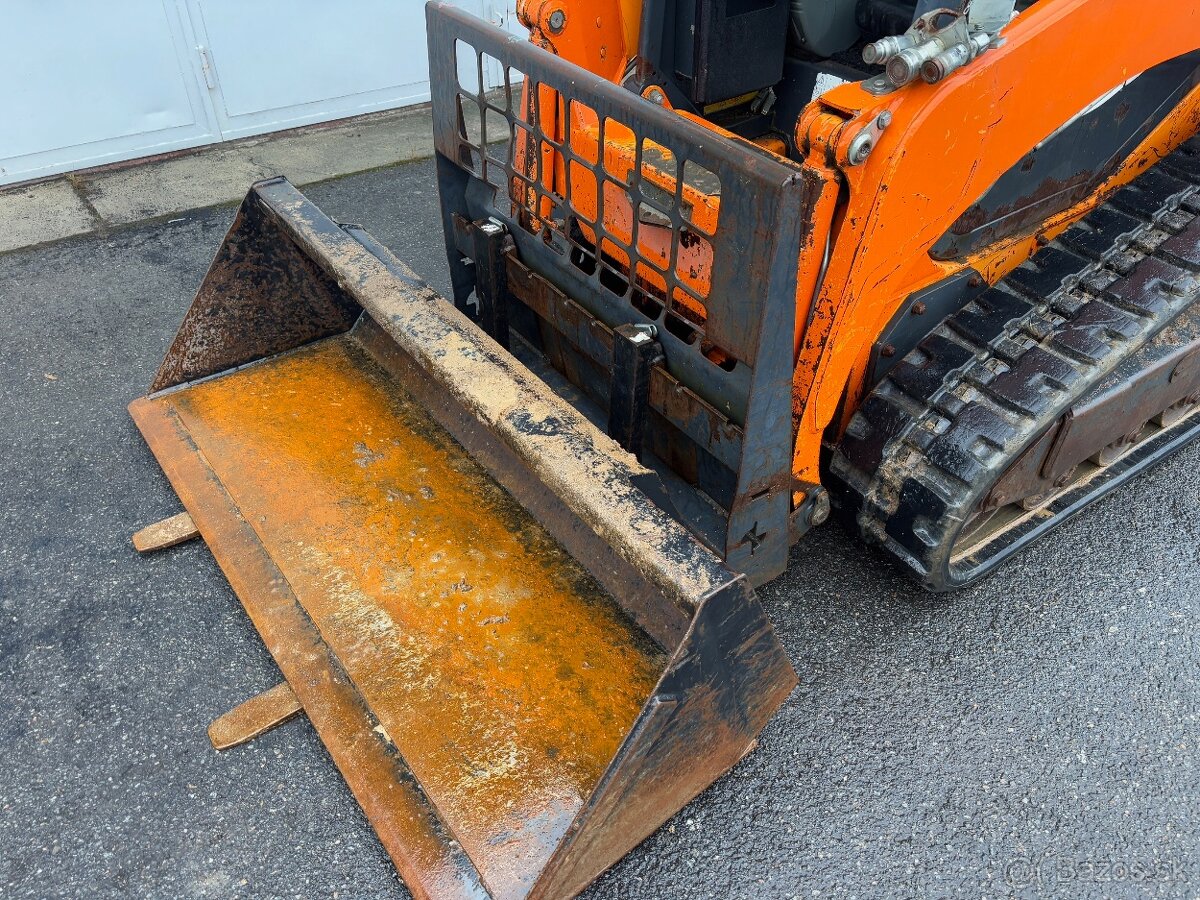 Smykový nakladač Komatsu CK20, 2012, 506mth - 3