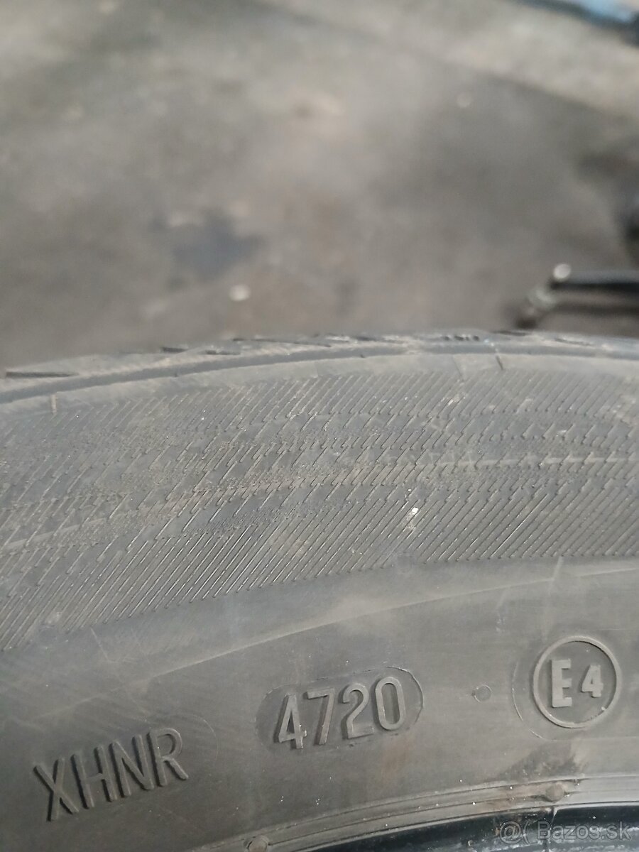 205/60 R16 - 3