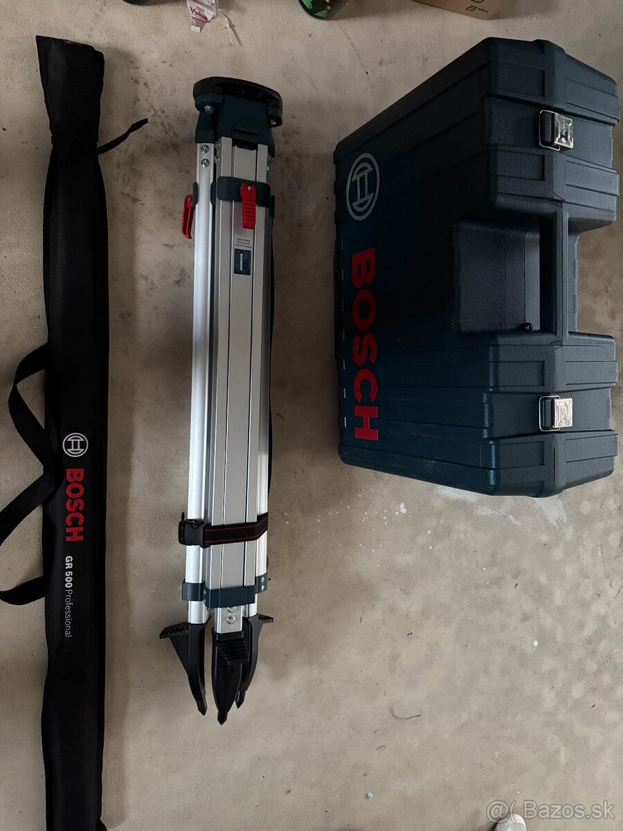 Bosch GŔ600 + prijmač +merač + statív - 3