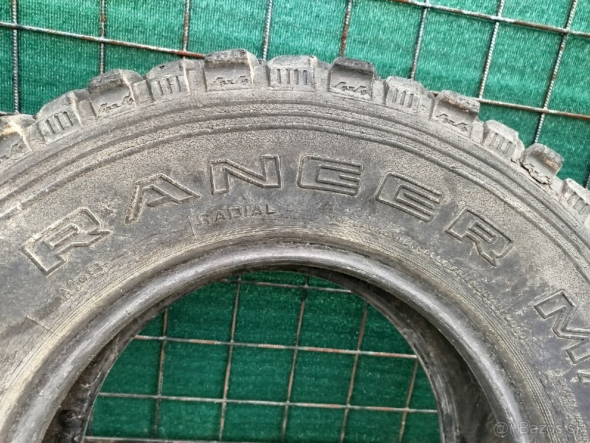 Pneu 265/70 R16