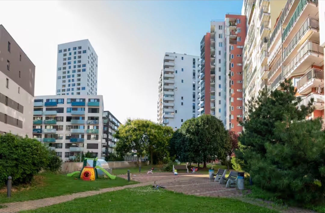 2izb apartmán na predaj, Jégého 12, BA- Ružinov - 3