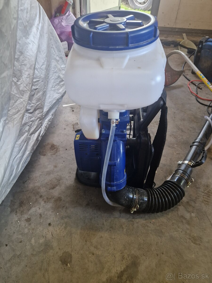 GEKO Dvojtaktný motorový postrekovač 14l - 3