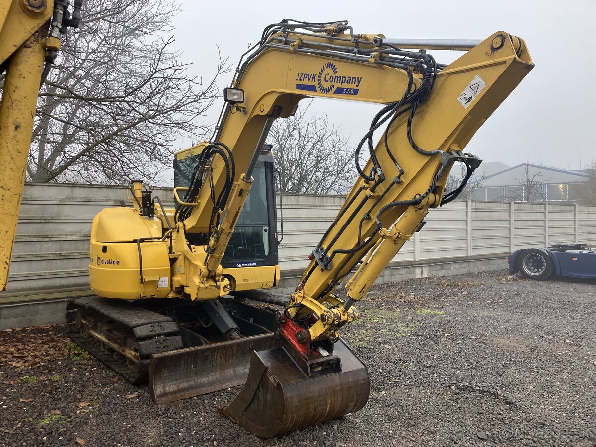 Komatsu PC88MR-10 - 3