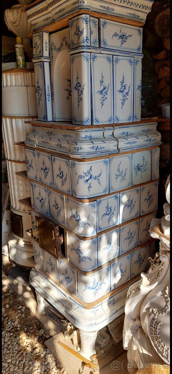 Kachlova pec starozitná - 3