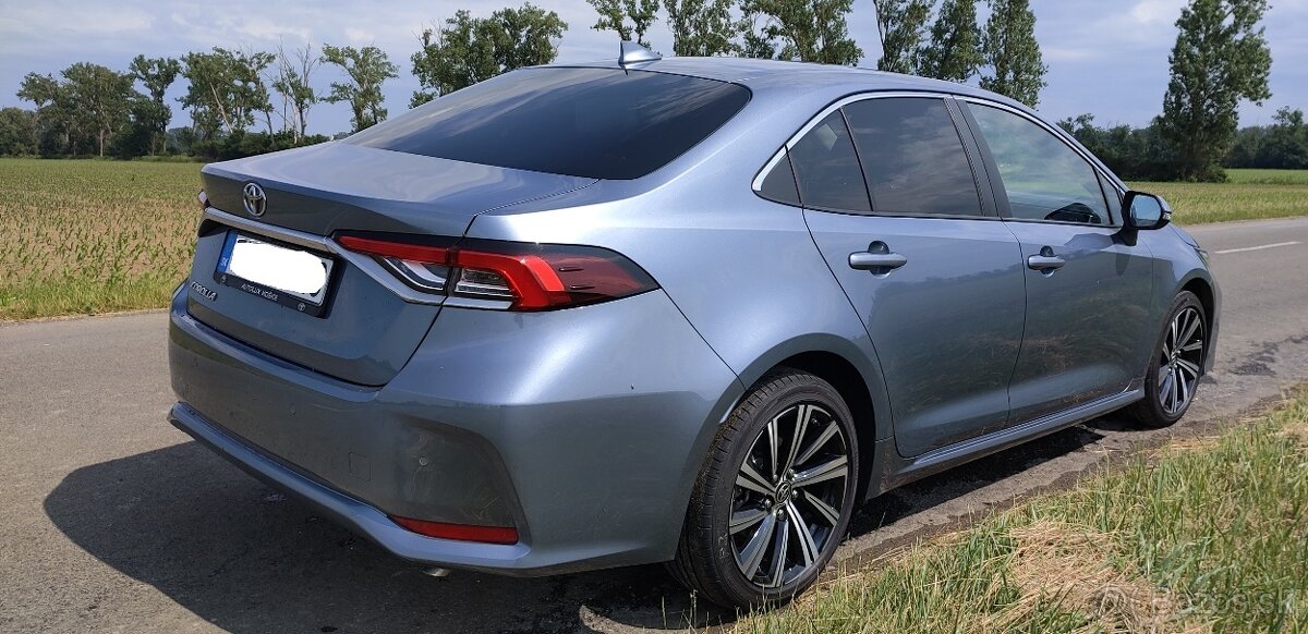 Toyota Corolla Sedan 1.5 - 3