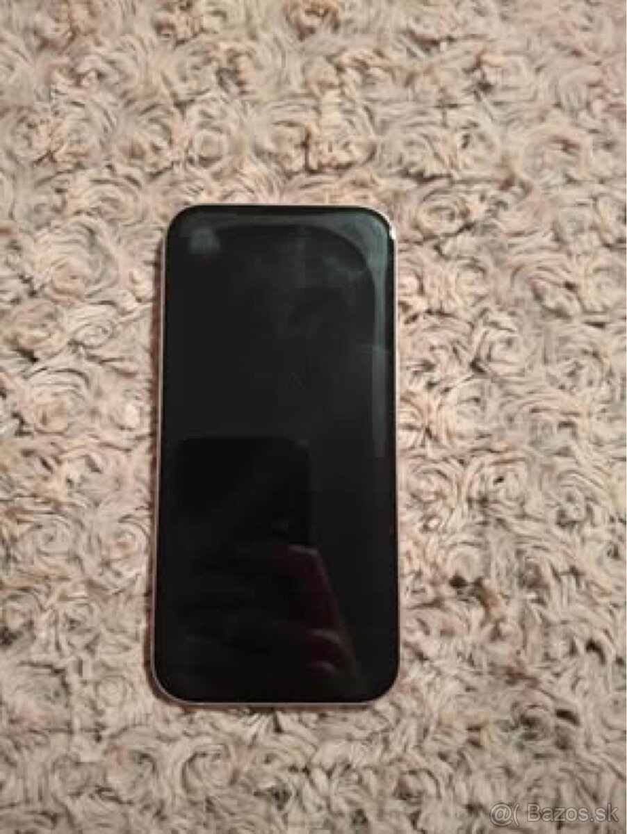 iPhone 15 - 3