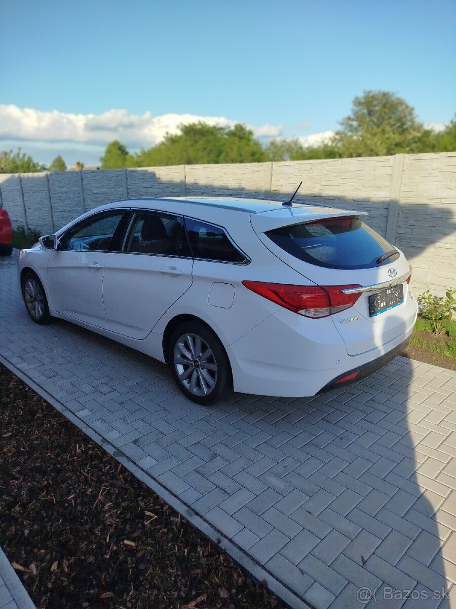 Predám Hyundai I40 - 3
