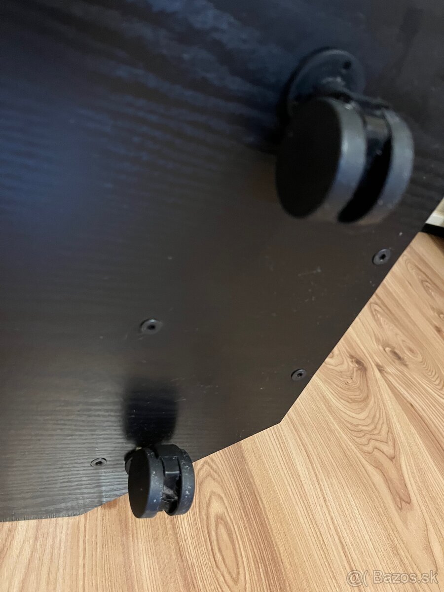 TV stolík - 3