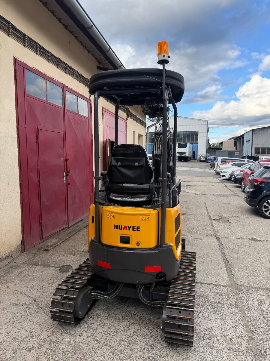 Huayee HY20F Yanmar vio17 - 3