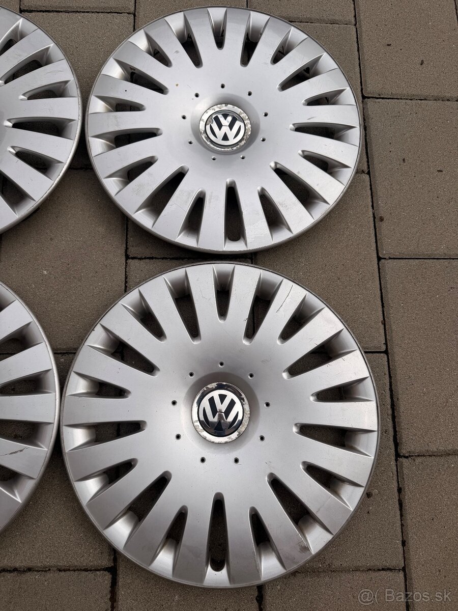 Puklice,kryty kolies VW - 3