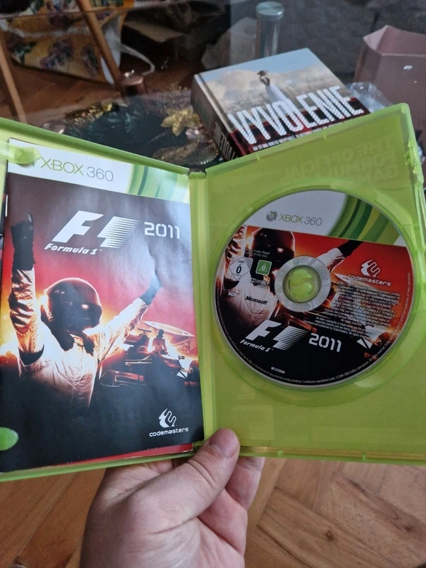Hra Xbox 360 F1 2011 - 3