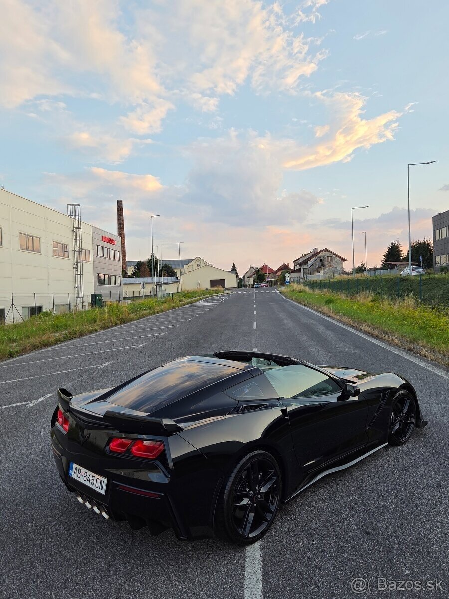 Chevrolet Corvette C7 - 3