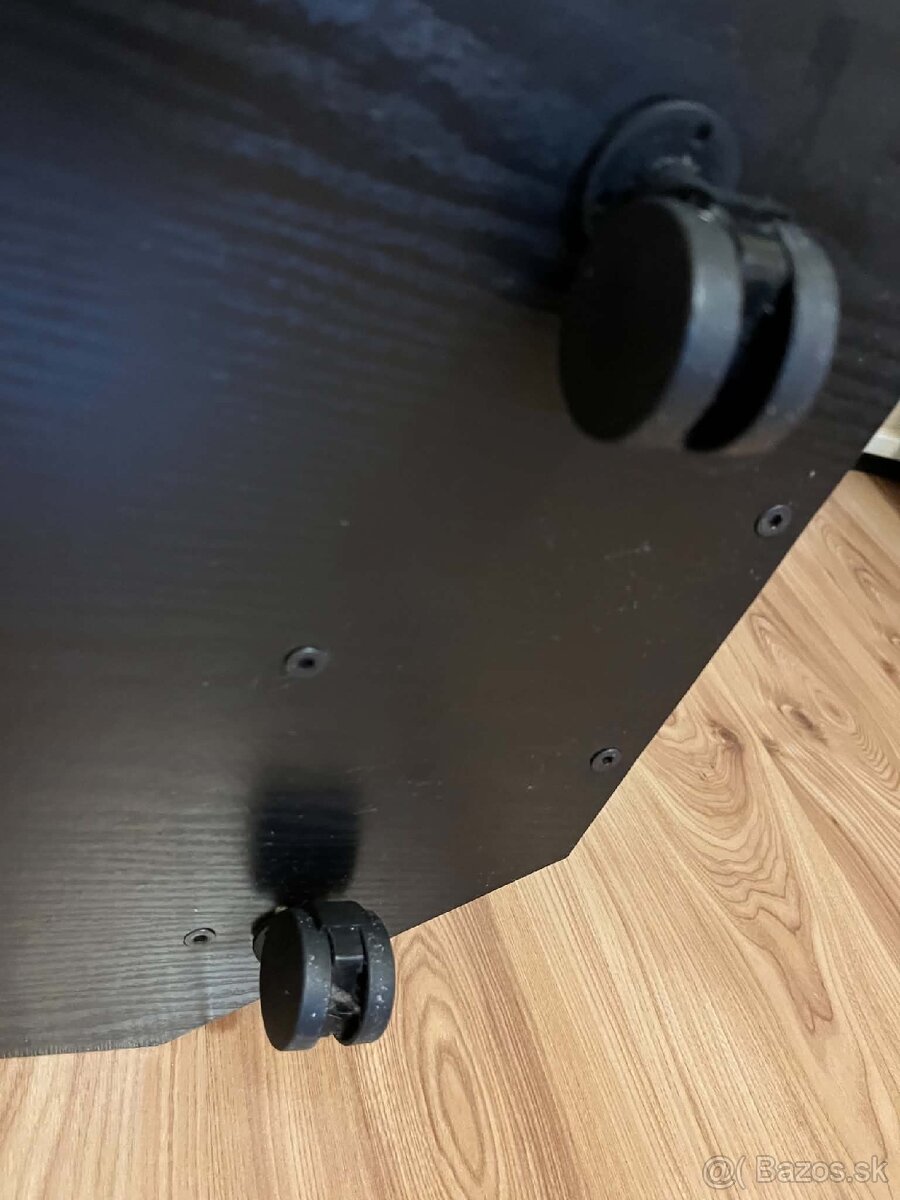 TV stolík - 3