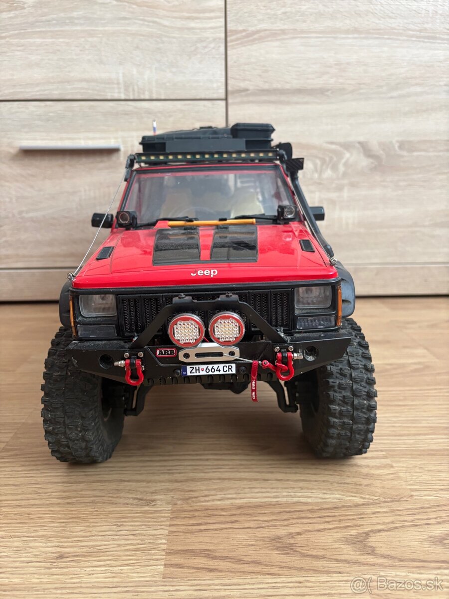 Predám RC model jeep cheroke 1/10 - 3