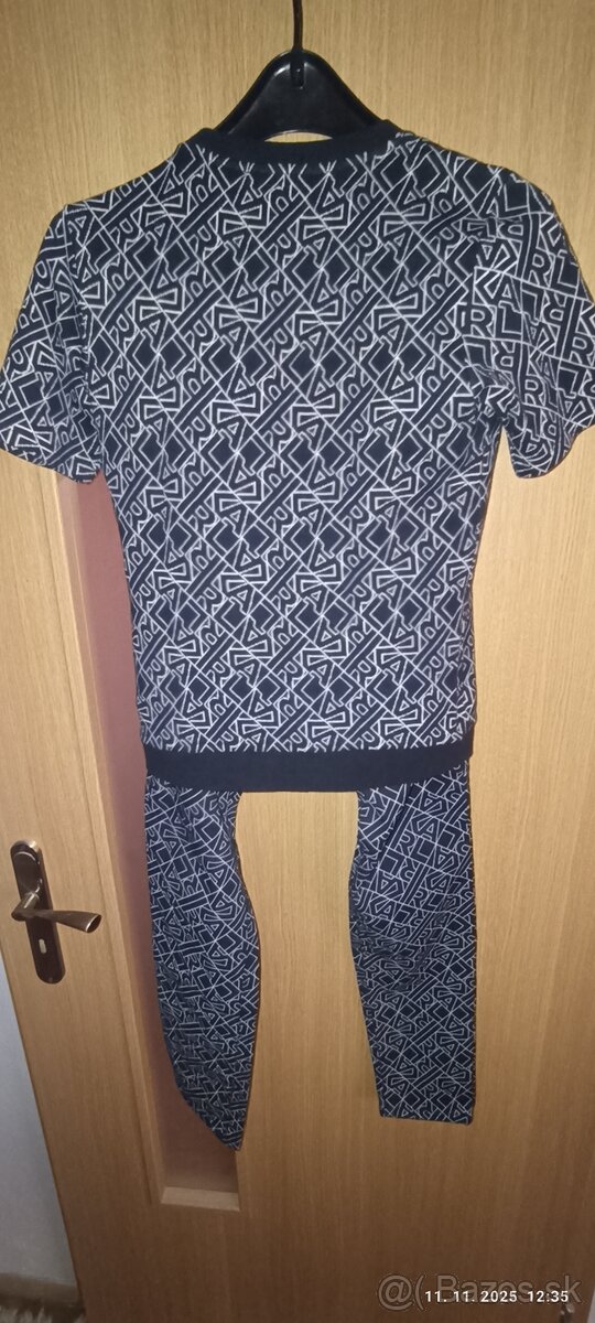 Džínsy a tričko Karl Lagerfeld - 3