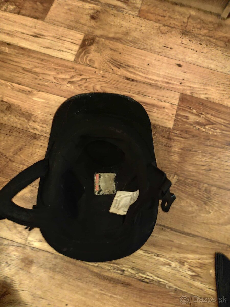 jazdecká prilba značky PFIFF + darček - 3