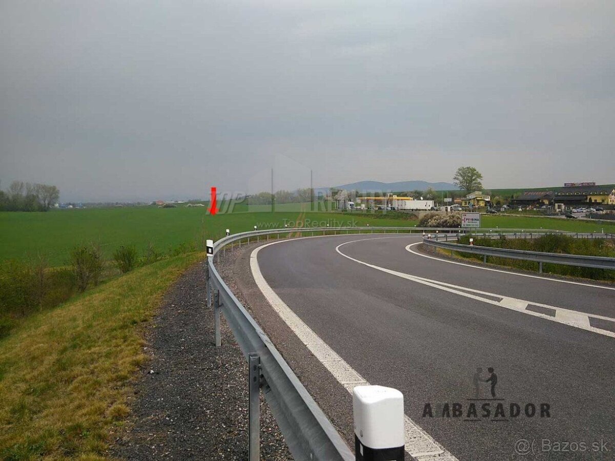 Viditeľný investičný pozemok pri R1 - 3