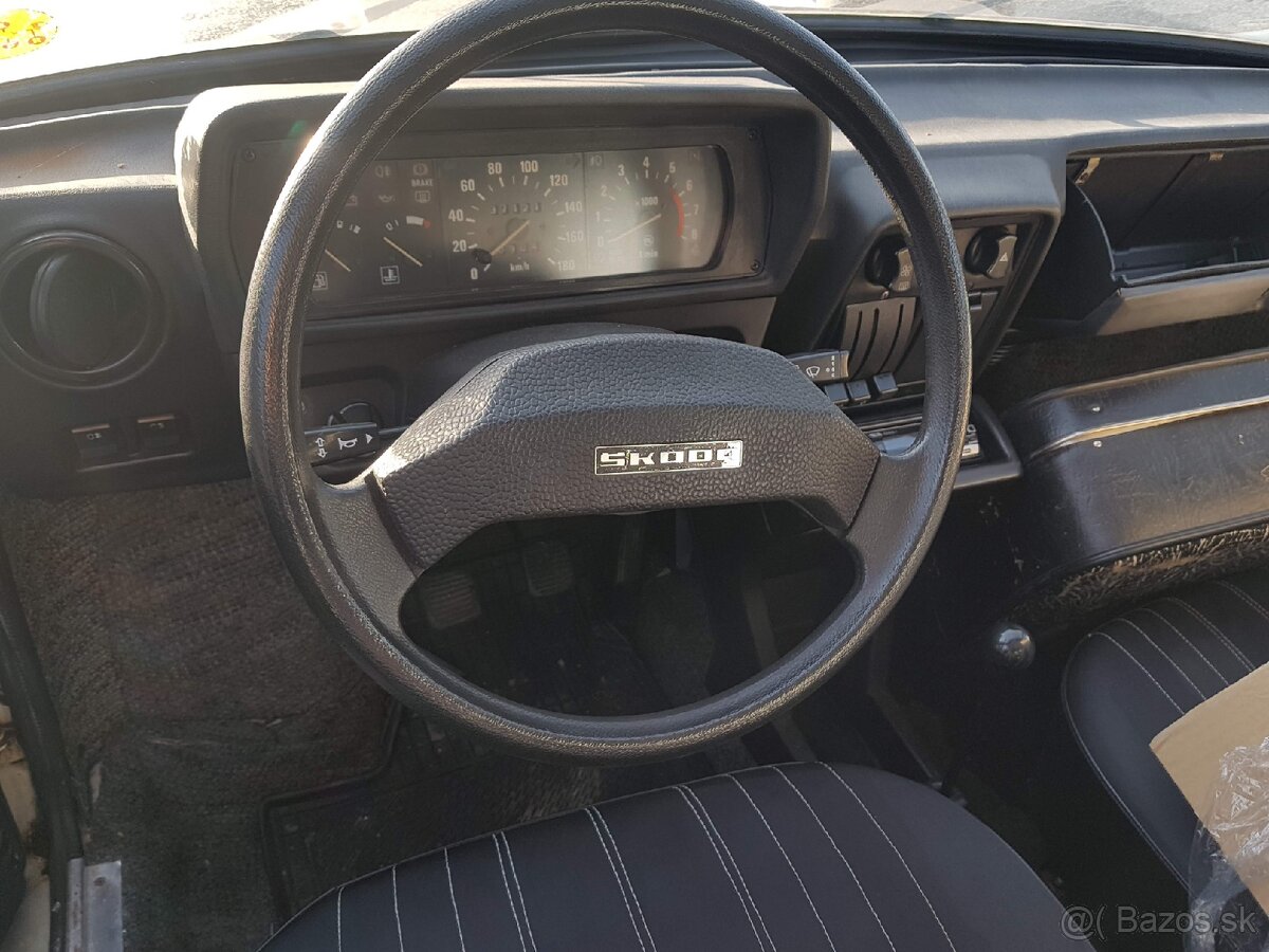Škoda 120L - 3