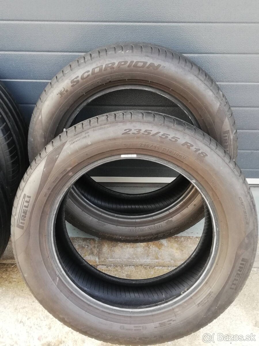 Predám letné gumy 235/55 R18 - 3
