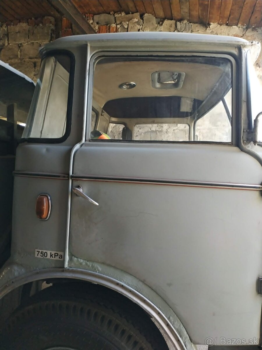 ŠKODA 706 MTS 24 TROJSTRANNÝ VYKLÁPAČ - 3