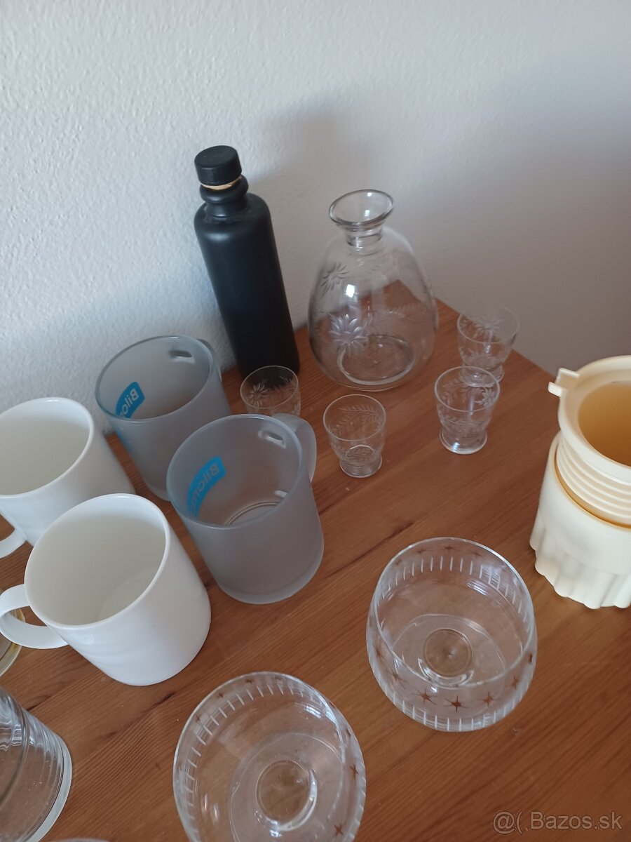 Poháre a šialky - 3