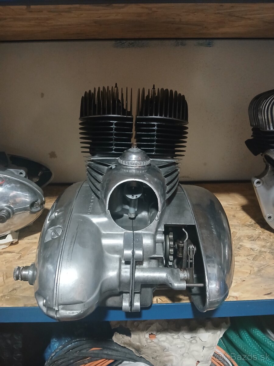 Jawa 350 - 3