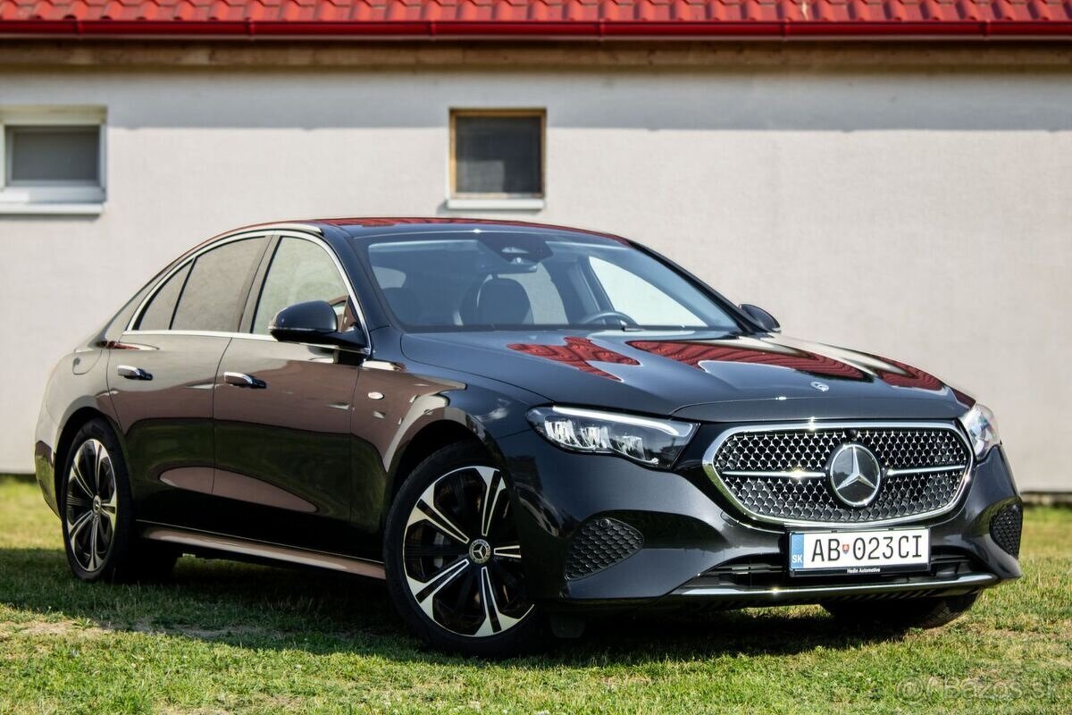 Mercedes-Benz E 300e / 150kW / A9 / ZÁRUKA - 3