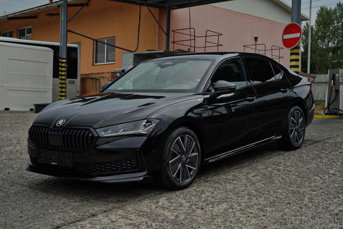 Škoda Superb SPORTLINE DSG - 3