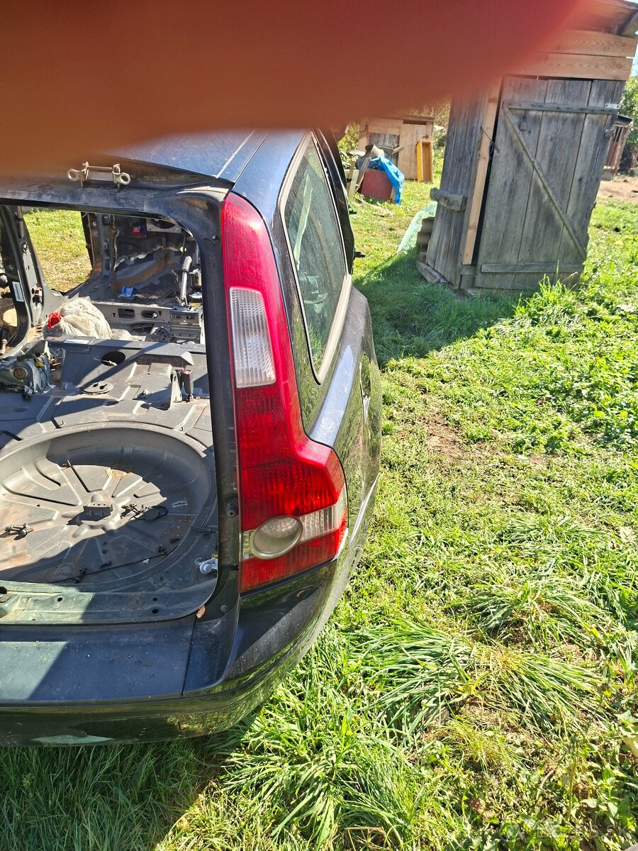 Volvo v50 2.0 - 3
