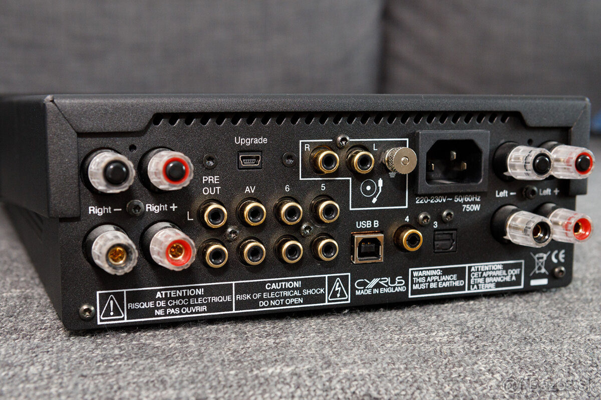Zesilovač CYRUS ONE HD - 3