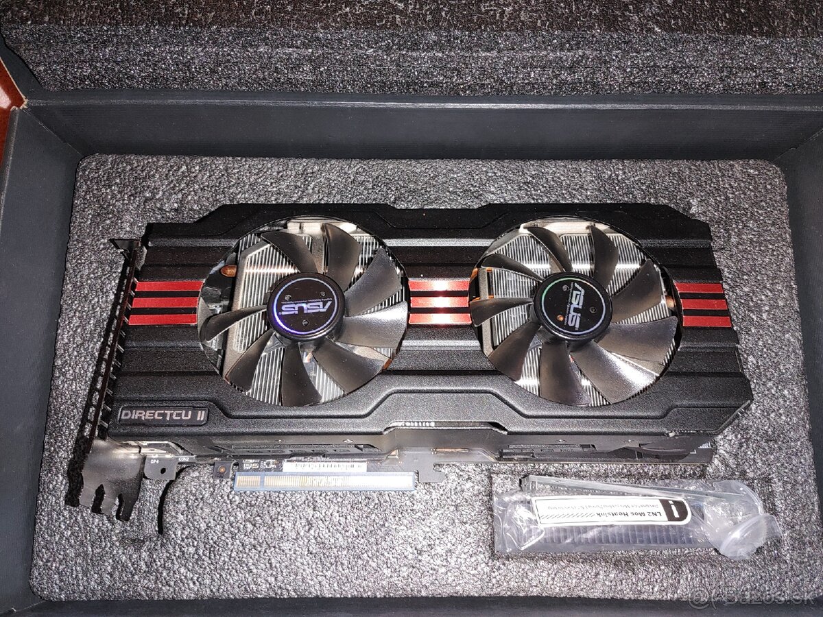 Inzerát: ASUS HD 7970 DirectCU II - 3