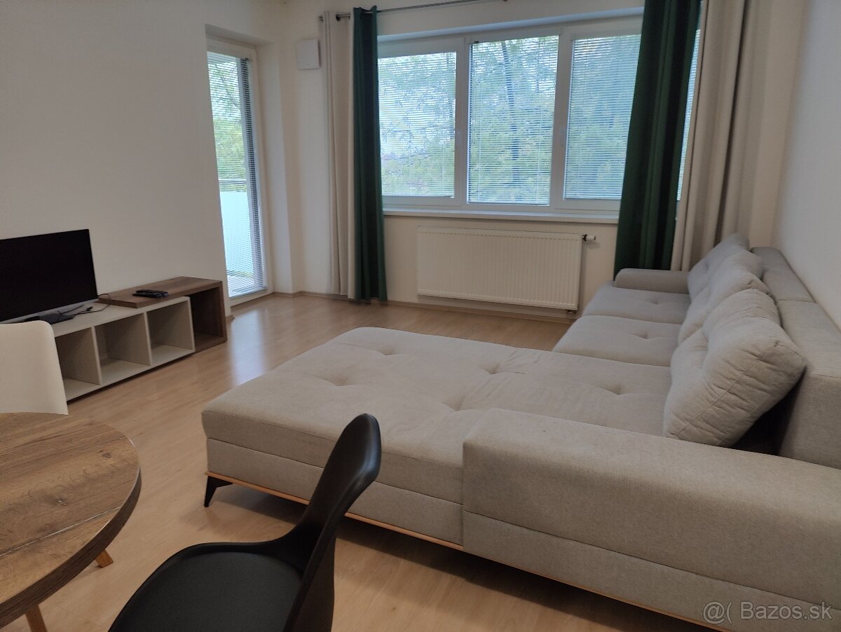 prenájom 2 izb. byt s garážovým státím, Rybárska, Šamorín - 3