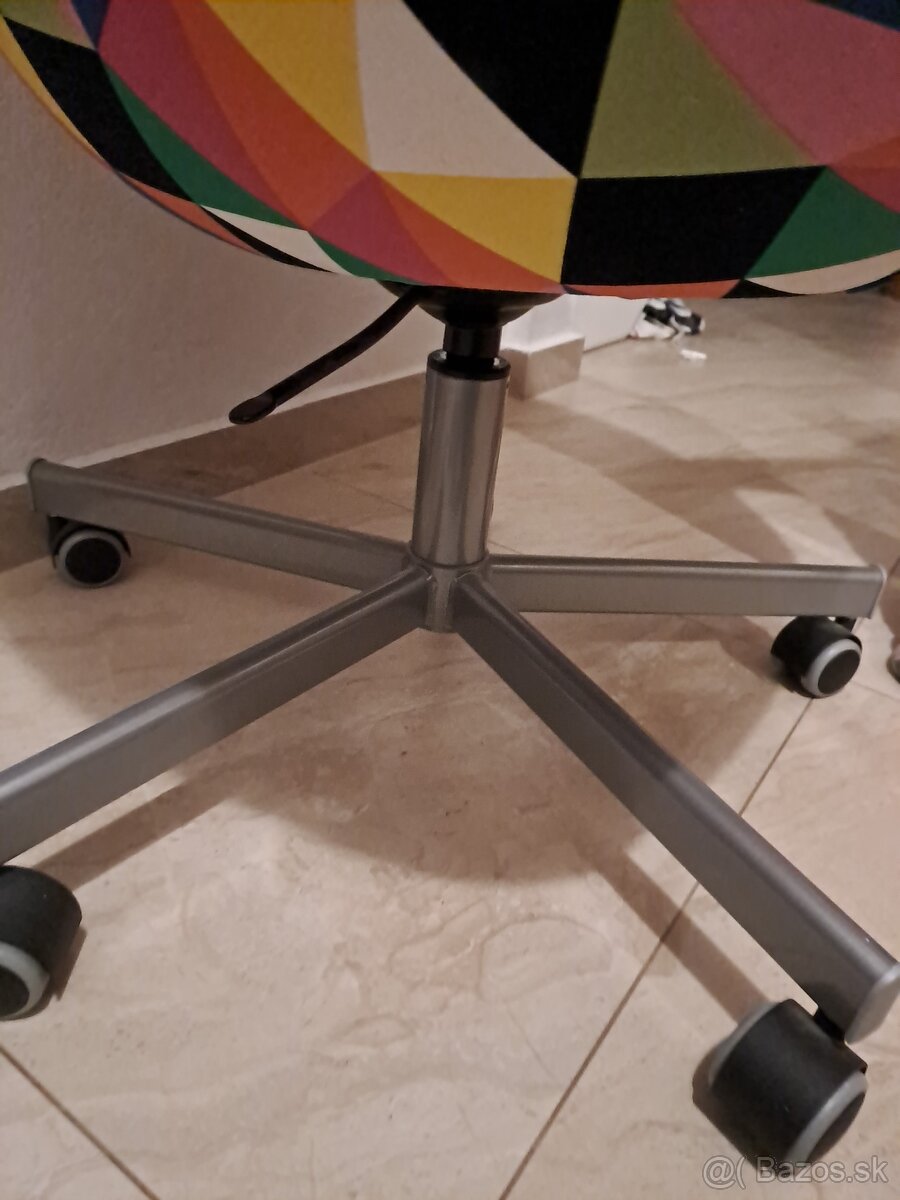 Pracovná stolička - 3