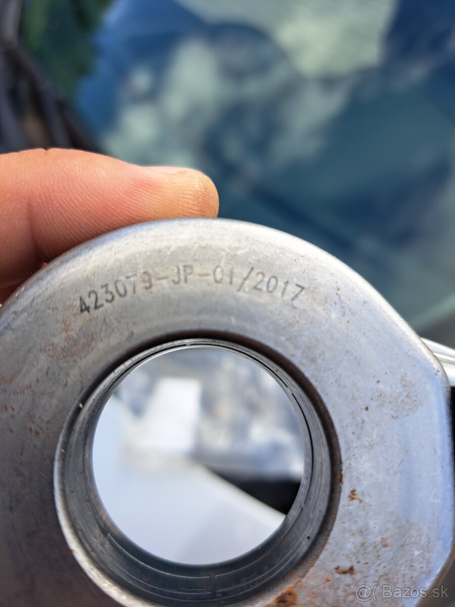 Spojkové ložisko Nissan - 3