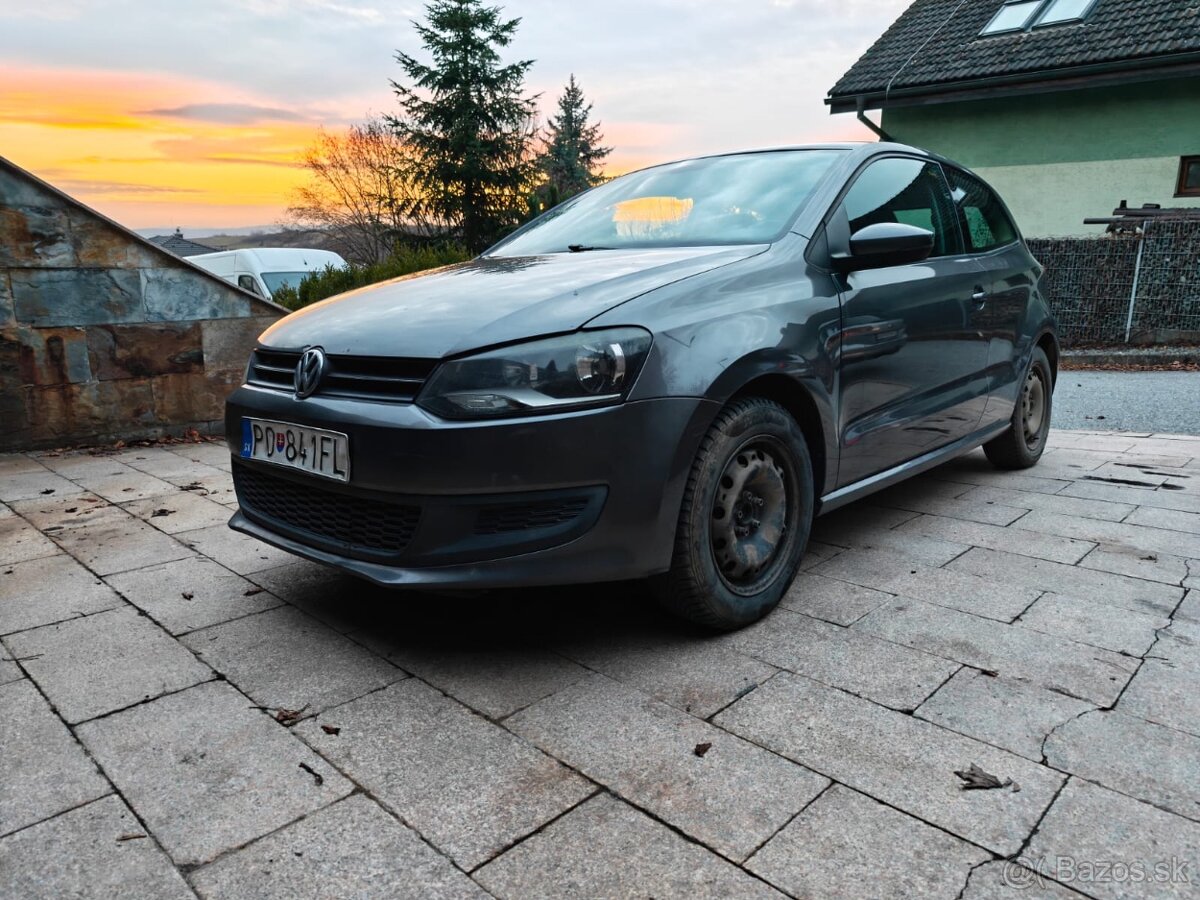 Volkswagen Polo 2010, 66 kW - 3