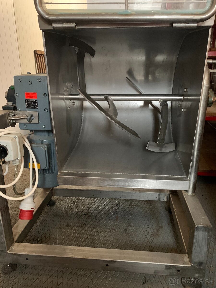Predám miešačku mäsa a sypkých materiálov - 3