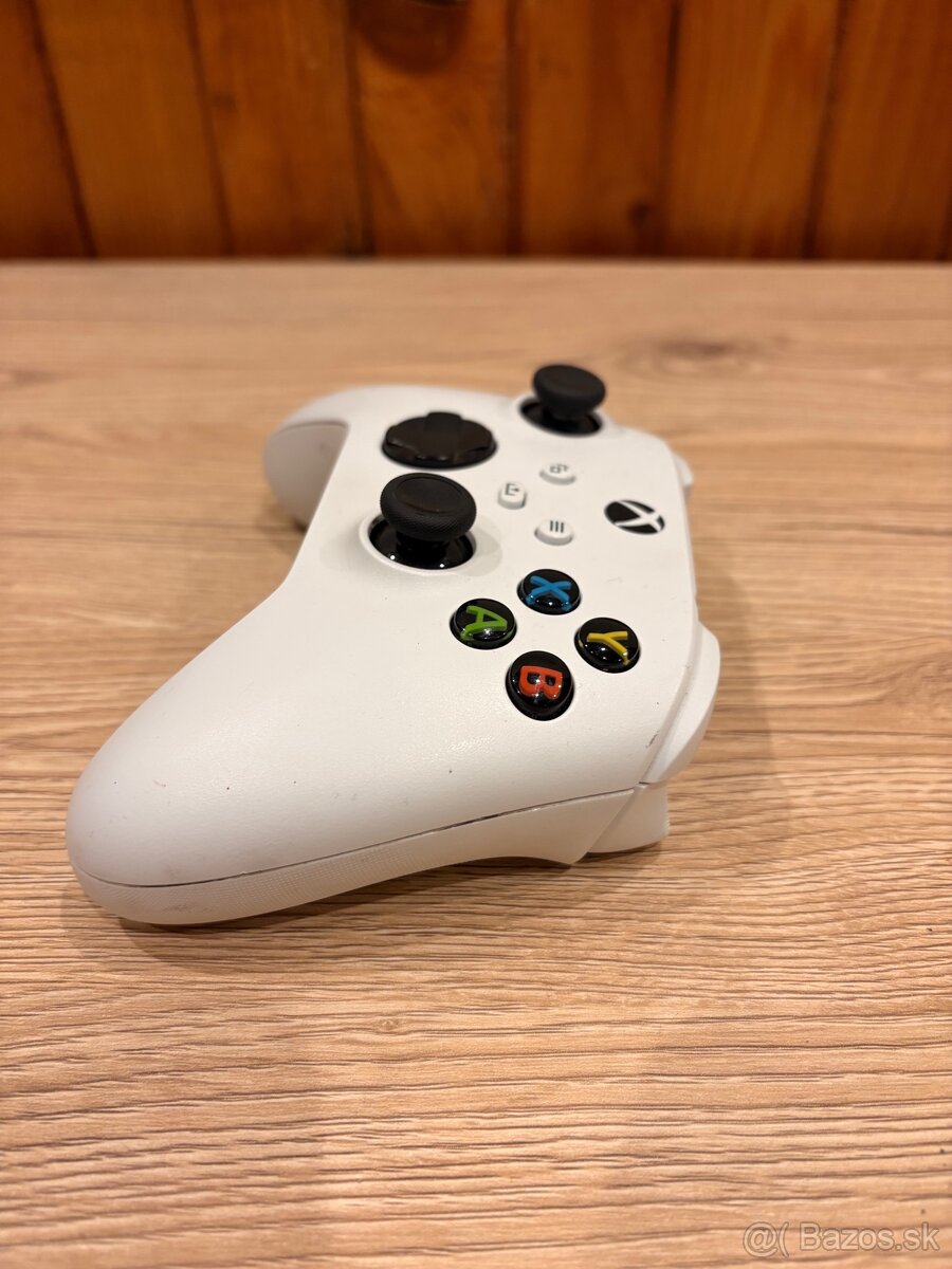 Xbox series s ovládač - 3