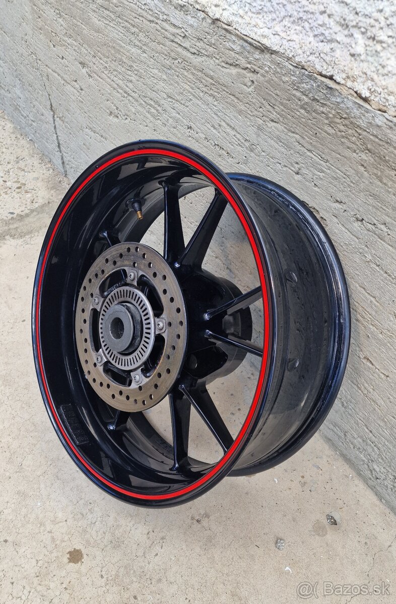 Zadný disk BMW S1000R/RR - 3