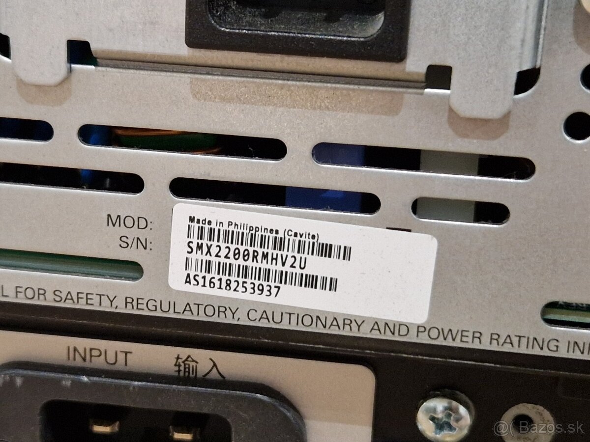 APC SMX2200MHV2U - 3