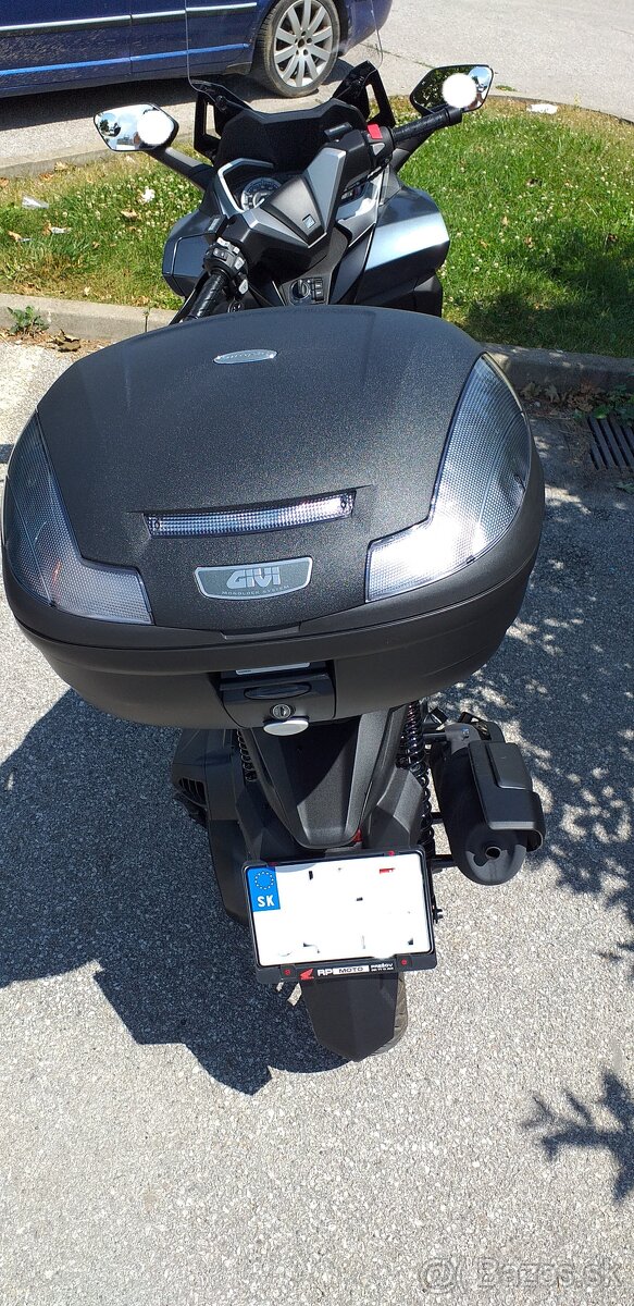 Honda Forza 350 - 3