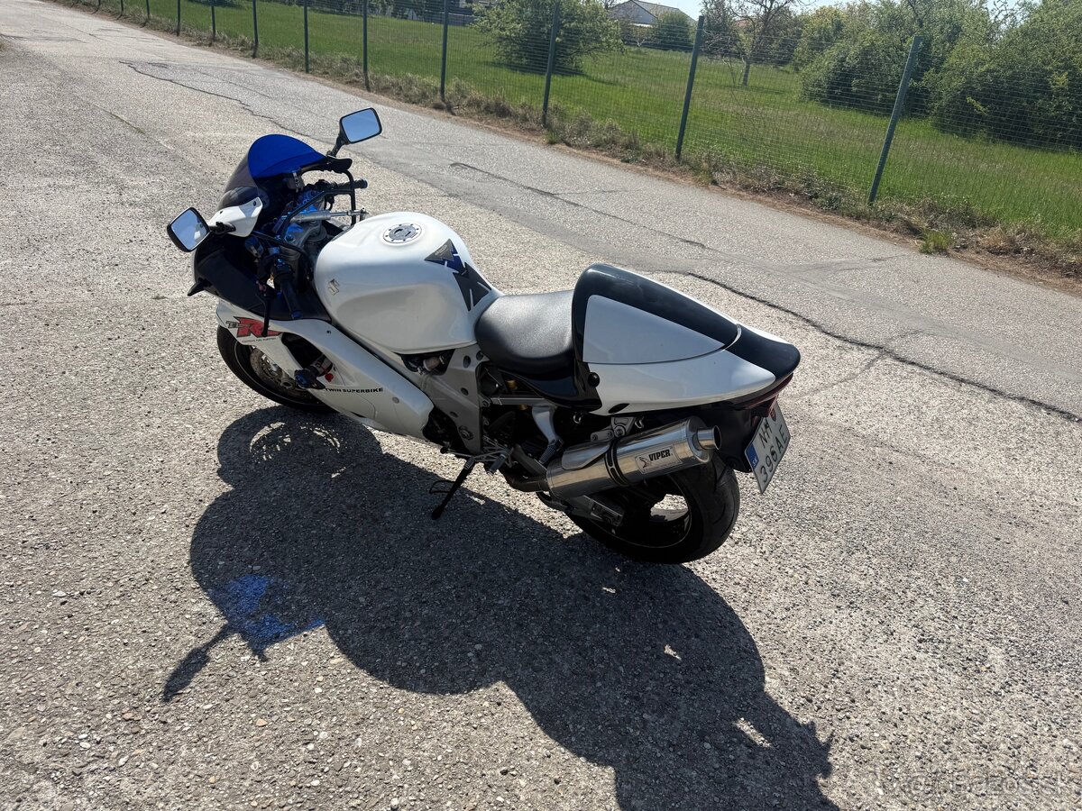Suzuky TL1000R - 3