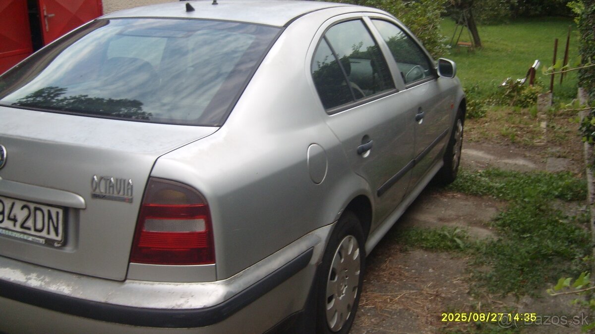 Škoda Octavia 1,6 SR benzín 75kW. - 3