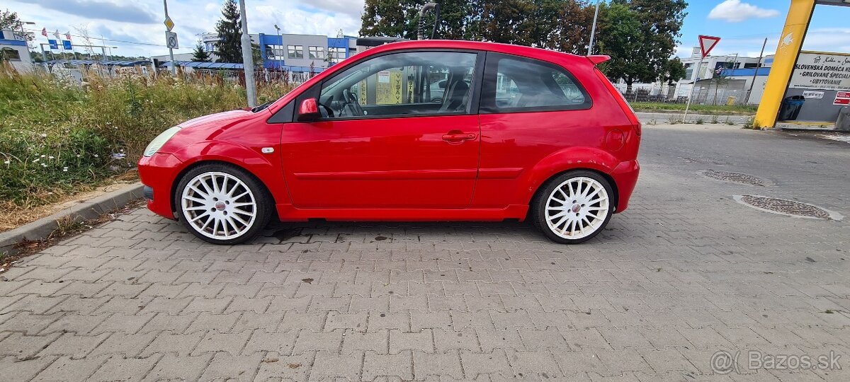Ford Fiesta ST150 - 3