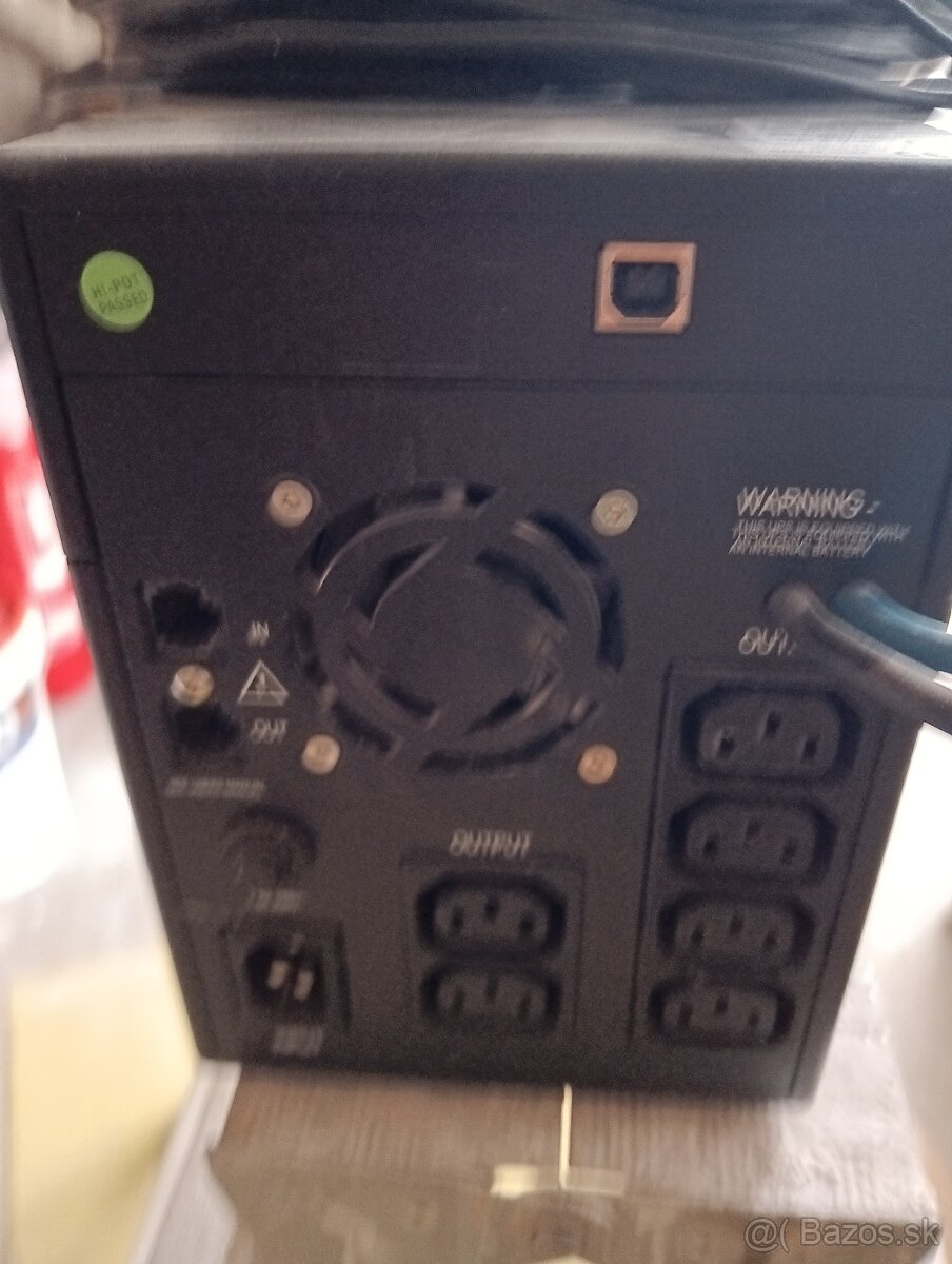 Predám záložný zdroj ups - 3