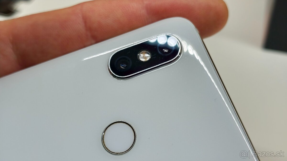 Xiaomi Mi8 biely - 3