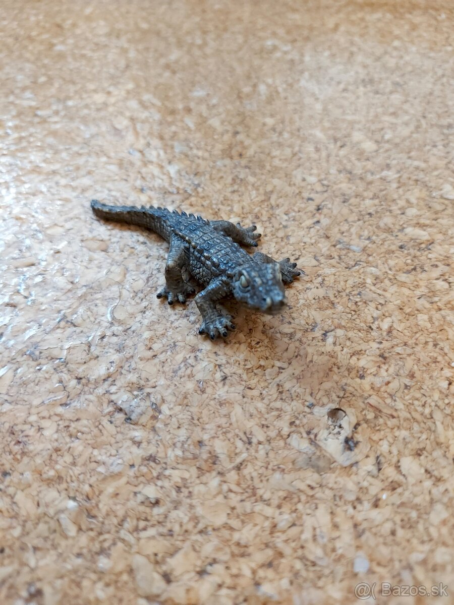 Plastove zvierata a dinosaury - 3