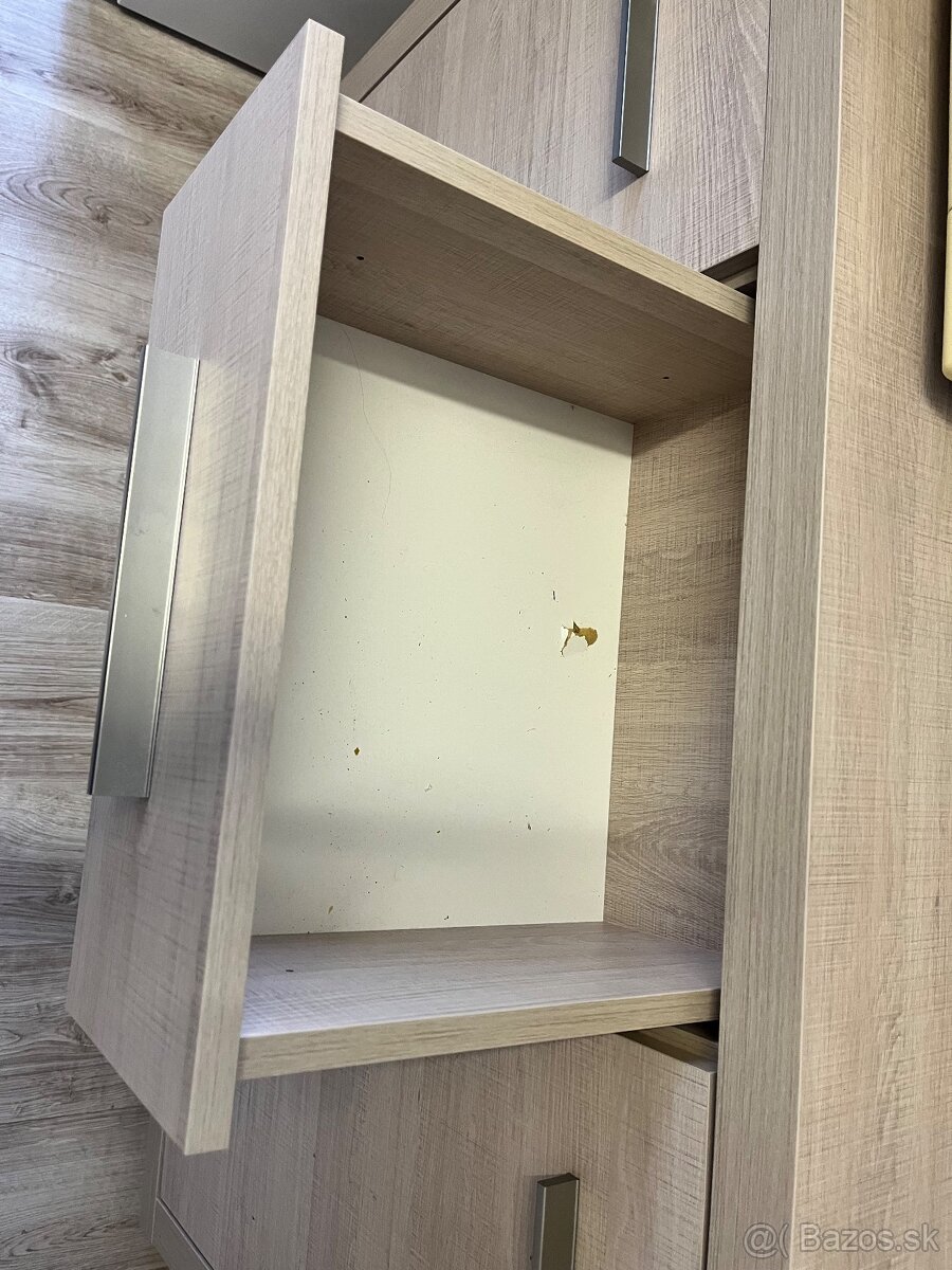 KOMODA - nová - 3