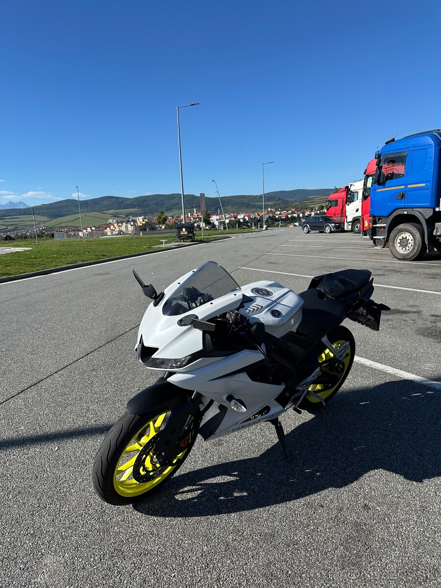 Yamaha yzf r125 2020 - 3