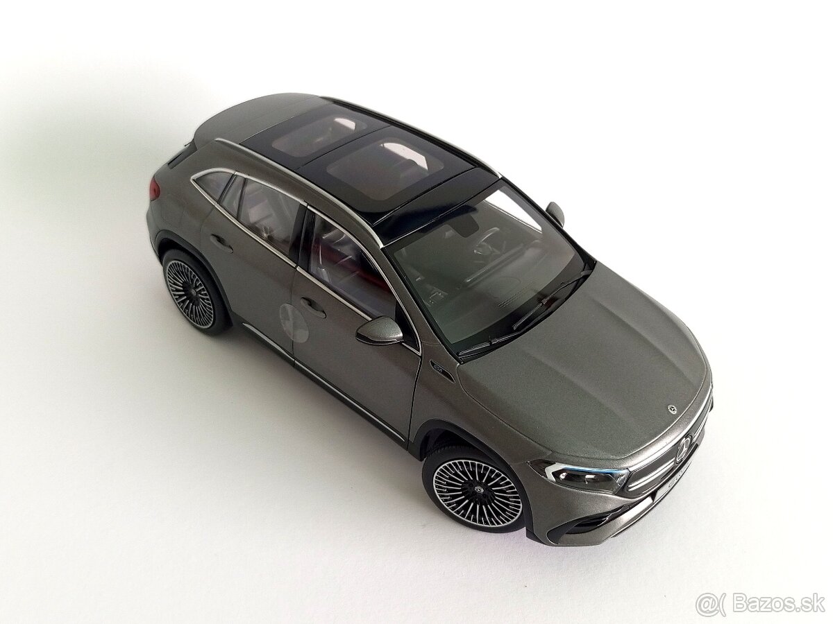 1:18 Mercedes-Benz EQA - 3